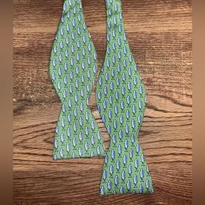 Green Vineyard Vines Bow Tie